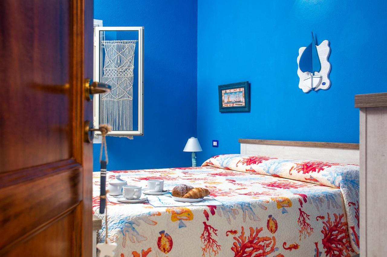 Vincent House Hotel ซานตา เตเรซา กัลลูรา ภายนอก รูปภาพ